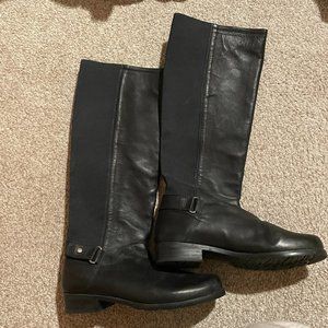 Stuart Weitzman Knee-High Black Leather Riding Boots - size 6 1/2W (MW 75272)